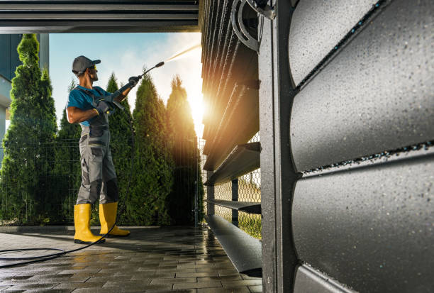 Best Rust Removal  in Fairfax, IA